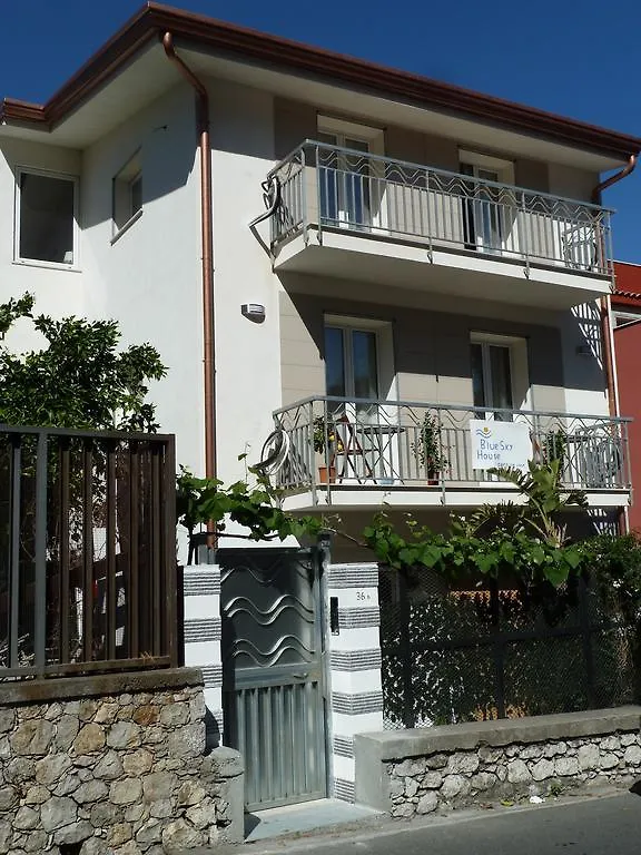 Bed and Breakfast Blue Sky House Taormina 3*,